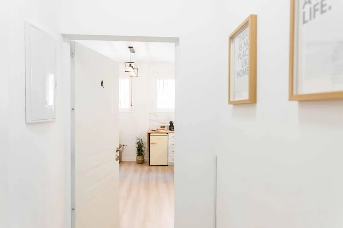 Apartment New Studio - Plaza Merced Malaga Spain